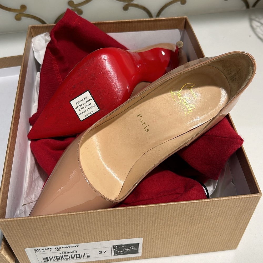 Nude patent So Kate 120